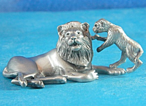Lion With Cub, 1980s Cuter Pewter Miniature