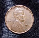 Click to view larger image of Lincoln Wheat Penny 1951 (Image1)