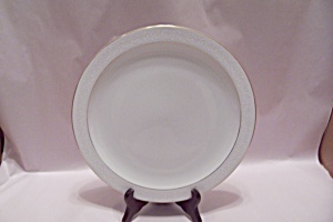 Royalton 10-1/2&quot; Fine China Dinner Plate