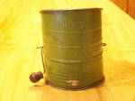 Click to view larger image of Vintage Bromwell's Sifter Flour Tin Green  Color 3 Cup Wood Handle (Image2)