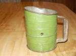 Click to view larger image of Vintage Bromwell's Sifter Flour Tin Green  Color 3 Cup Wood Handle (Image6)