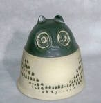 Click to view larger image of Bennington Potters David Gil #1540 Owl bank (Image2)