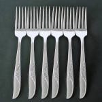 Click here to enlarge image and see more about item 14323: Jennifer Oneida 6 Silverplate Dinner Forks 1959