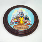 Click to view larger image of Disney Snow White 1987 Framed Collector Plate (Image2)