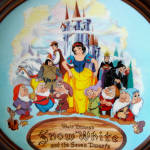 Click to view larger image of Disney Snow White 1987 Framed Collector Plate (Image3)