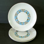 Click here to enlarge image and see more about item 15493: Canonsburg Temporama 3 Dinner Plates