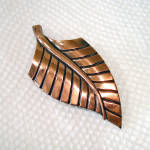 Click to view larger image of Mid Century Modernist Copper Leaf Brooch Pin (Image2)