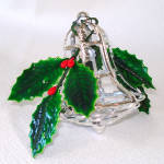 Click to view larger image of 1950s Bradford Mistletoe Kissing Bell Christmas Ornament (Image2)