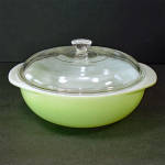 Click to view larger image of Pyrex Lime Green 2 Quart Covered Casserole Bowl (Image5)