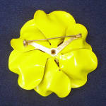 Click to view larger image of Big Bright Yellow Flower Power 1960s Enamel Pin Brooch (Image2)