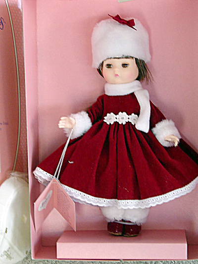 Effanbee L'il Innocents Russian Doll 1989 (Image1)