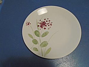 Corelle Wine Berries Lunch Plates 8 for one price (Image1)