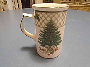 Mikasa Heritage Christmas Story Cappuccino Mug (Image1)