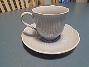 Mikasa Spring Cornflower Sets of Cups and Saucers (Image1)