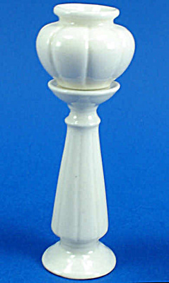 Dollhouse Miniature Porcelain Jardiniere and Pedestal (Image1)