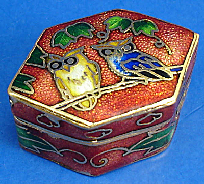 Miniature Enamel Metal Box (Image1)