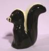 Click to view larger image of 1940s/1950s Miniature California Pottery Skunk (Image2)