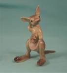 Click here to enlarge image and see more about item h03239: Hagen-Renaker Miniature Kangaroo Mama