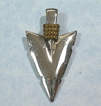 Click here to enlarge image and see more about item j00947: Arrow Pendant