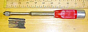 Millers Falls No. 170 Yankee Spiral Push Drill w/7 Dril (Image1)