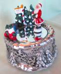 Click here to enlarge image and see more about item MUSIC5340: Twirling Santa Music Box Jingle Bells