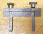Click to view larger image of Lufkin No. 8 Rule Clamp Attachment (Image1)