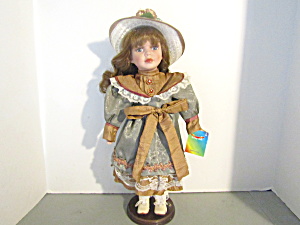 Vintage Ashley Belle Doll Porcelain Beryl (Image1)