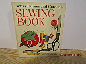 Vintage Better Homes & Gardens Sewing Book (Image1)