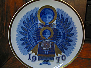 Santa Clara 1970 Blue Christmas Plate