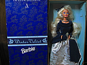 Avon Exclusive Winter Velvet Barbie (Image1)