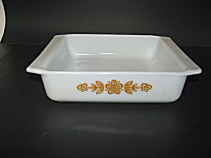  Vintage Pyrex Butterfly Gold 922 Cake Pan     (Image1)