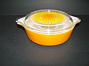 Vintage Pyrex Orange Daisy 471 Casserole Dish (Image1)