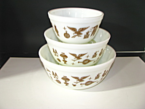 Vintage Pyrex Early American Nesting Bowls (Image1)
