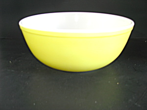 Vintage Pyrex Primary Color Yellow 404 Nesting Bowl (Image1)