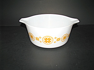 Vintage Pyrex Town and Country 475-B 1.5qt Casserole (Image1)