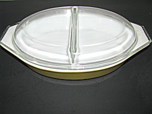 Vintage Pyrex Verde Yellow Divided Dish with Clear Lid (Image1)