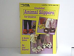 Leisure Arts Crocheted Animal Slippers #1070 (Image1)