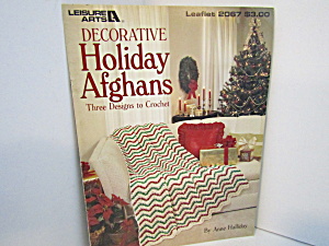 Leisure Arts  Decorative Holiday Afghans #2067 (Image1)