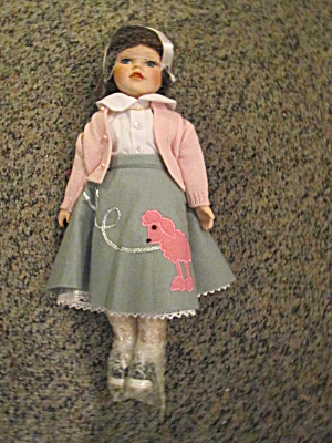 New Heritage Katie The Porcelain Poodle Skirt Doll (Image1)