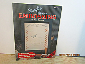 Plaid  Book  Simply Stencils Embossing #8473 (Image1)