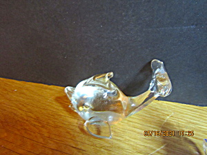 Vintage Heavy Glass Paperweight Clear Whale (Image1)