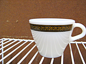 Vintage Pyrex Ebony Fleur-De-Lis  Coffee Cup (Image1)