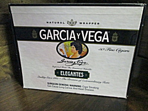 Vintage Garcia & Vega Cigar Box