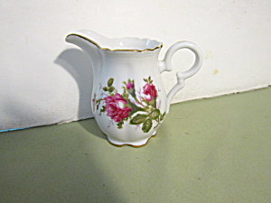 Vintage Royal Sealy Mini Creamer Moss Rose Design (Image1)