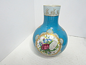 Vintage Imperial Peint A La Main Blue Floral Vase  (Image1)