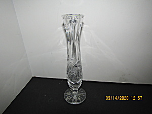 Vintage Early American Diamond Starburst Cut Bud Vase (Image1)