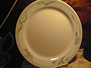 Corelle Blue Wreath Dinner Plate (Image1)