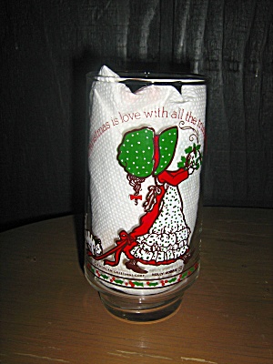 Holly Hobbie Cristmas Glass Christmas Is Love (Image1)