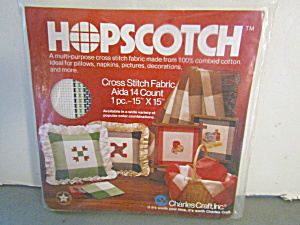 Vintage Cross Stitch Fabric Hopscotch Green Plaid (Image1)