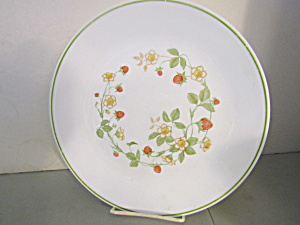 Vintage Corelle Strawberry Sunday Dinner Plate (Image1)